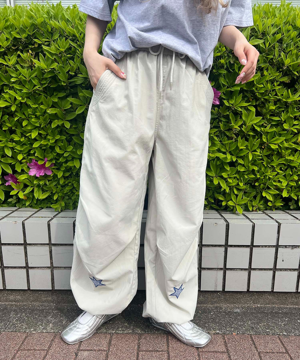 ホワイトアイボリー モデル：160㎝ F着用