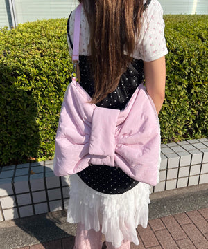 ピンク