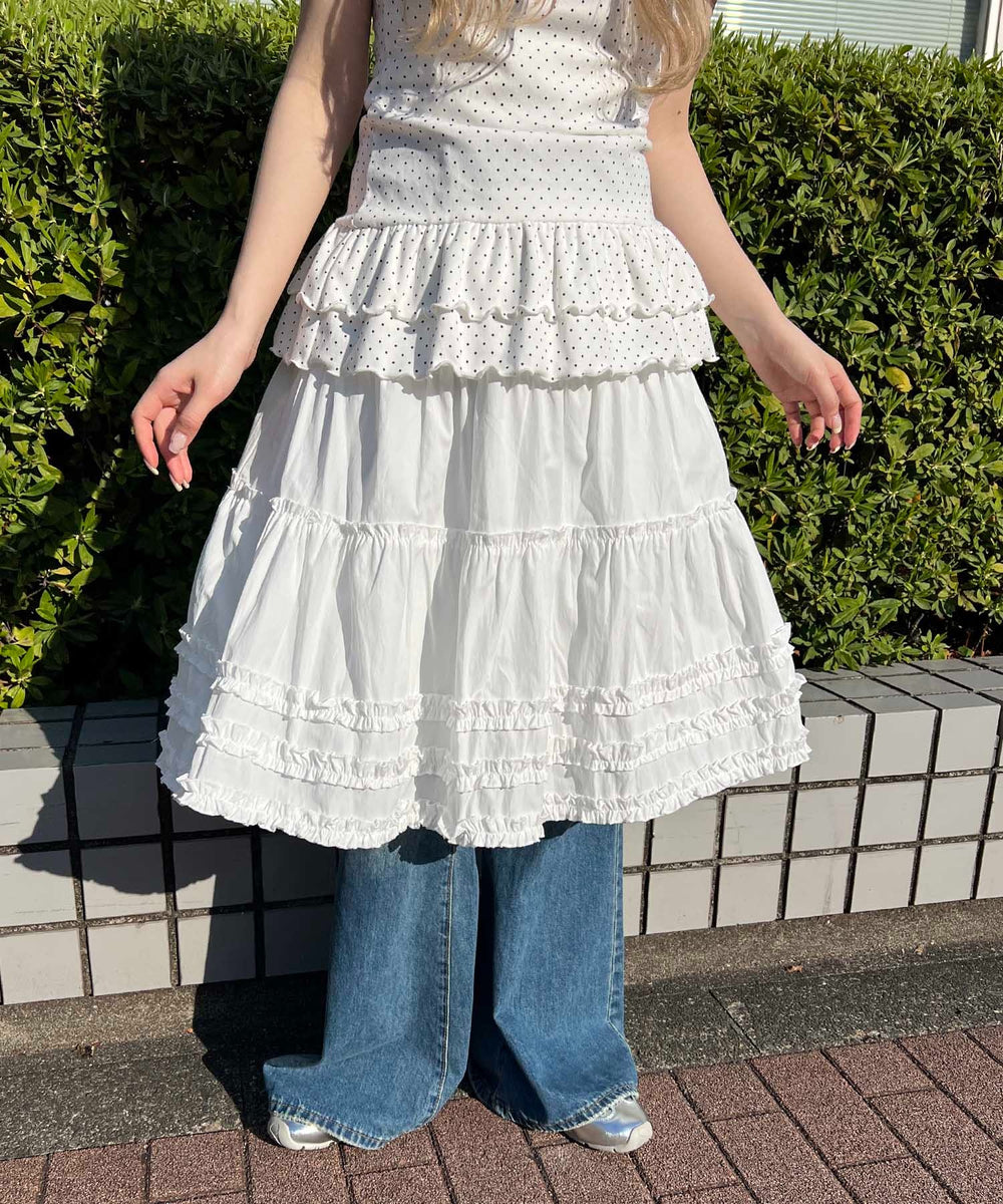 ホワイト モデル：160㎝ F着用