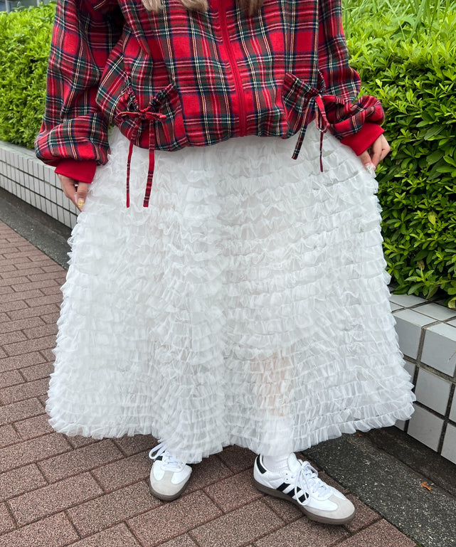 ホワイト モデル：160㎝ F着用