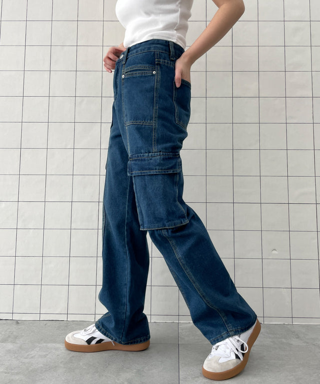 ブルー　モデル:155cm M着用