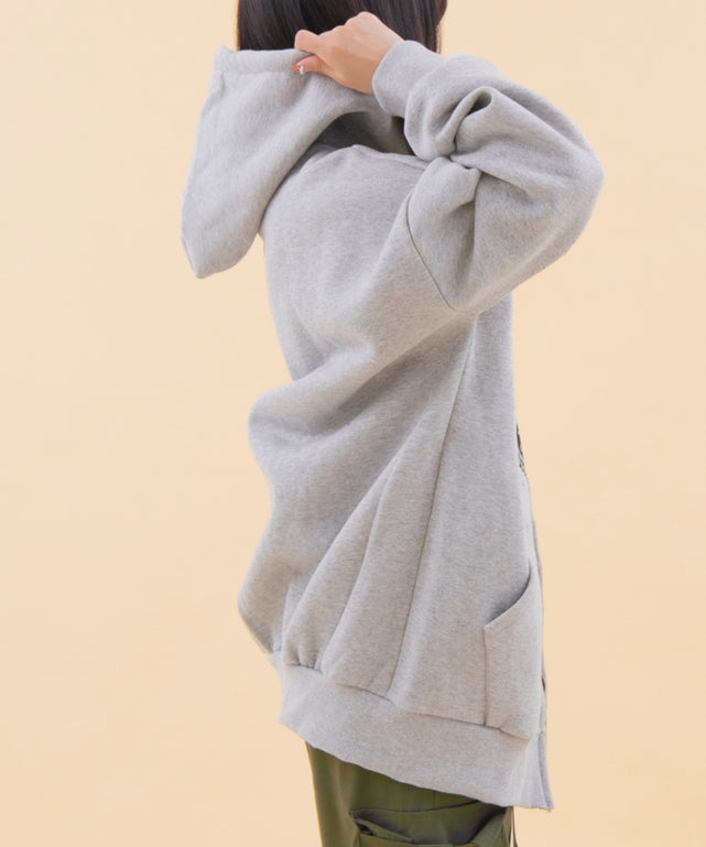 杢グレー モデル：147cm F着用