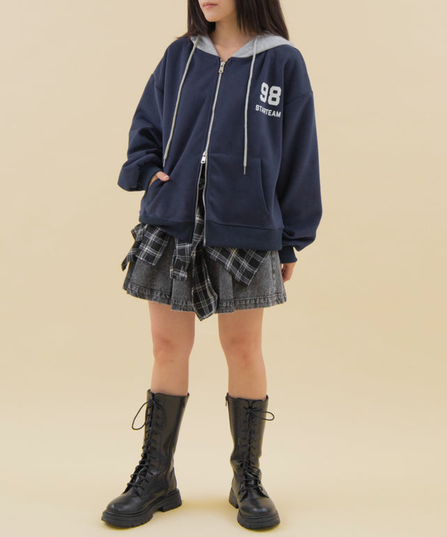 ネイビー モデル：147cm F着用