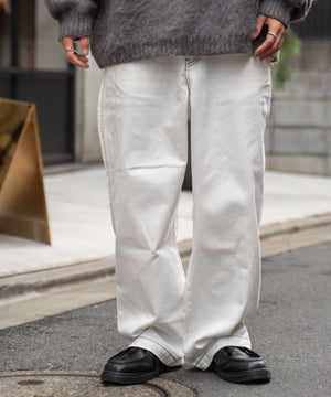 ホワイトその他 モデル：174㎝ L着用