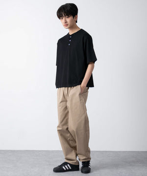 ベージュソノタ モデル:180cm Lサイズ着用