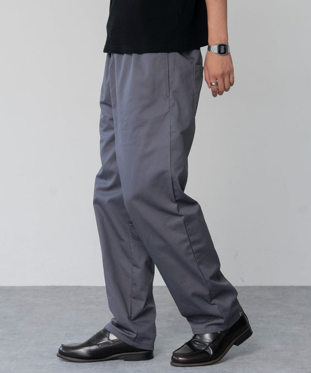 グレー モデル：180cm L着用