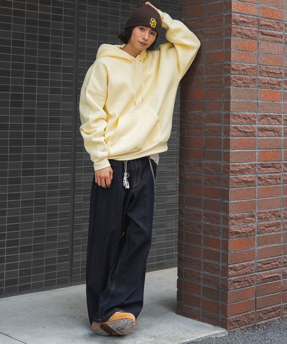 Lイエロー モデル：182cm L着用