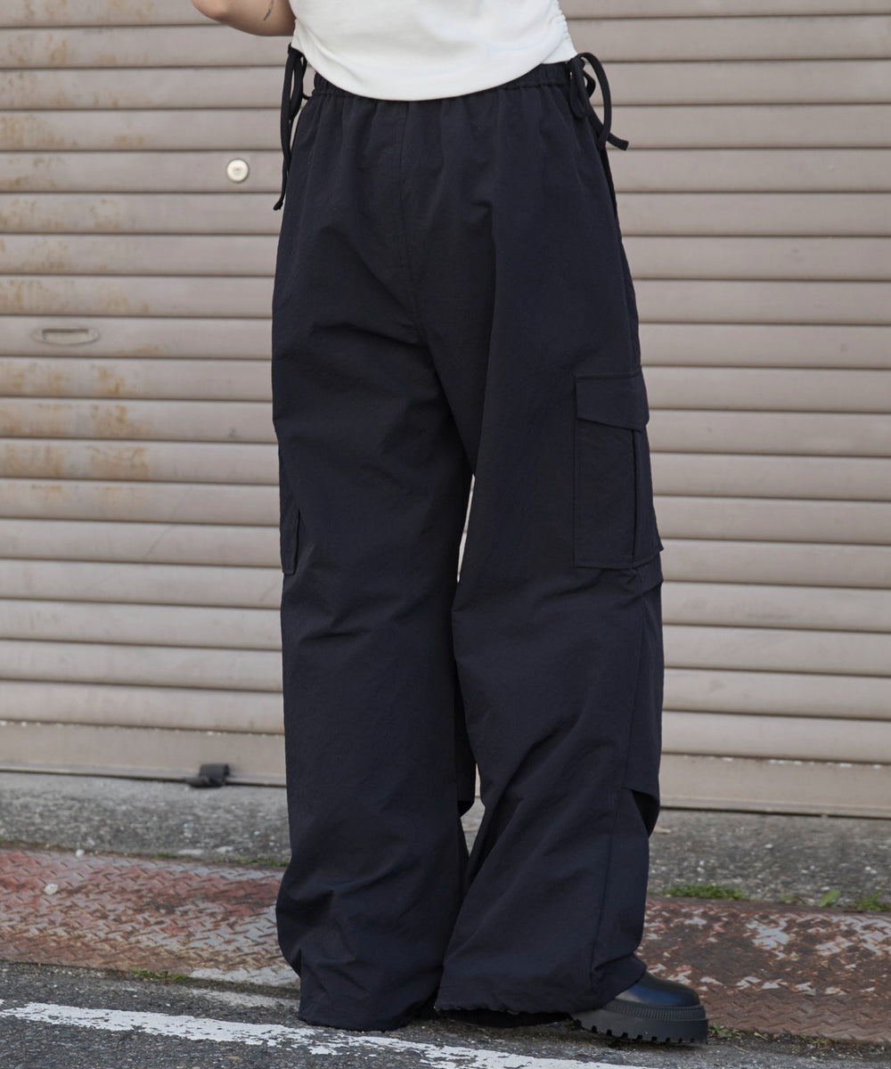 ブラック モデル：159cm M着用