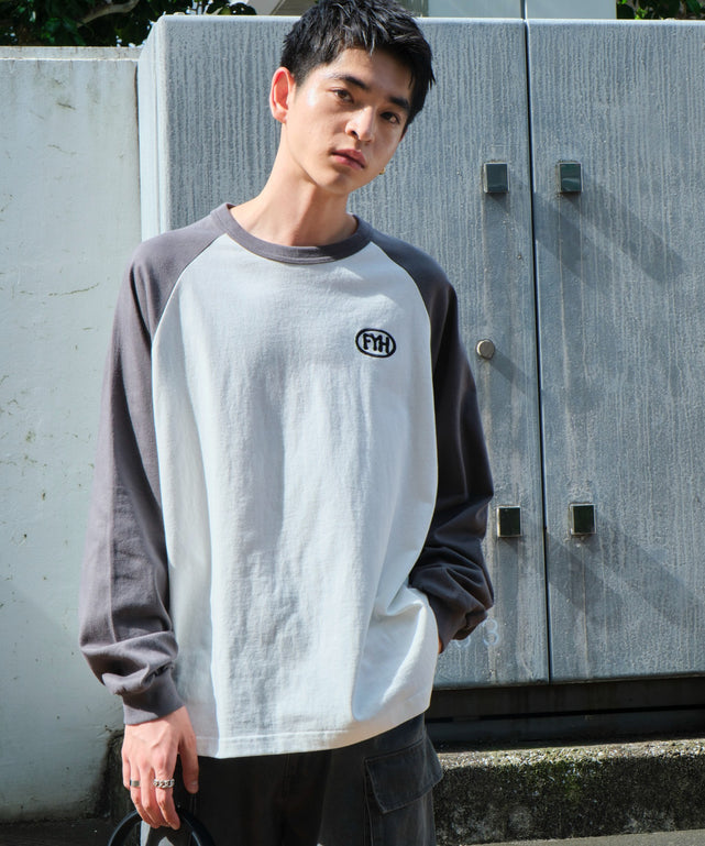 スミクロ モデル：180cm L着用