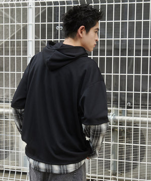 ブラック モデル：180cm L着用