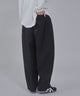ブラック モデル：178cm L着用