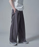 グレー　モデル：180㎝　L着用
