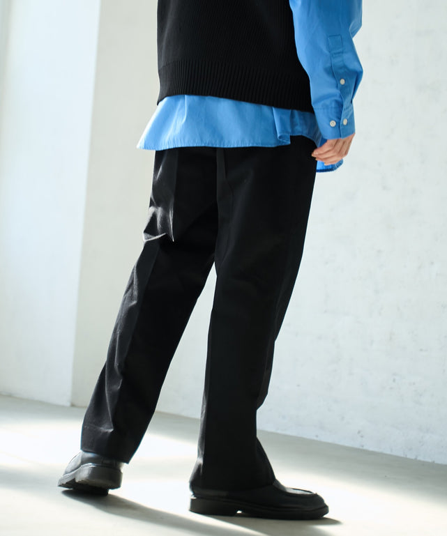 ブラック モデル：175cm L着用