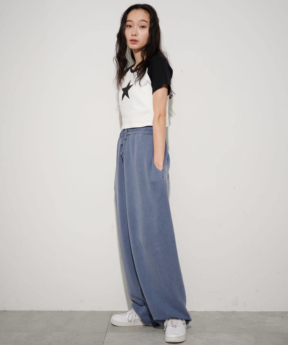 ブルー　モデル:161cm L着用