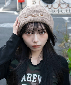 ベージュ