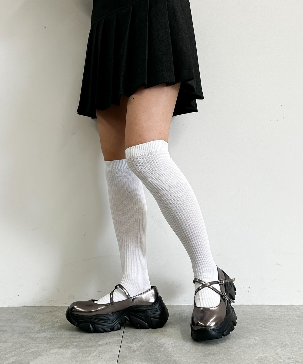 ホワイト
