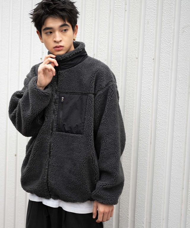 Dグレー モデル：180cm L着用