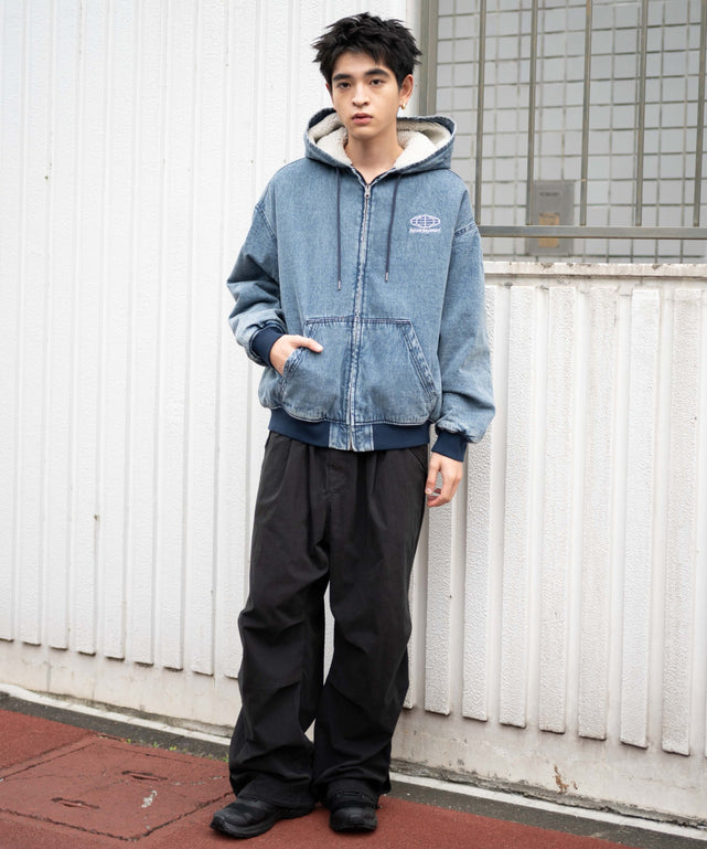デニム淡色 モデル：180cm L着用