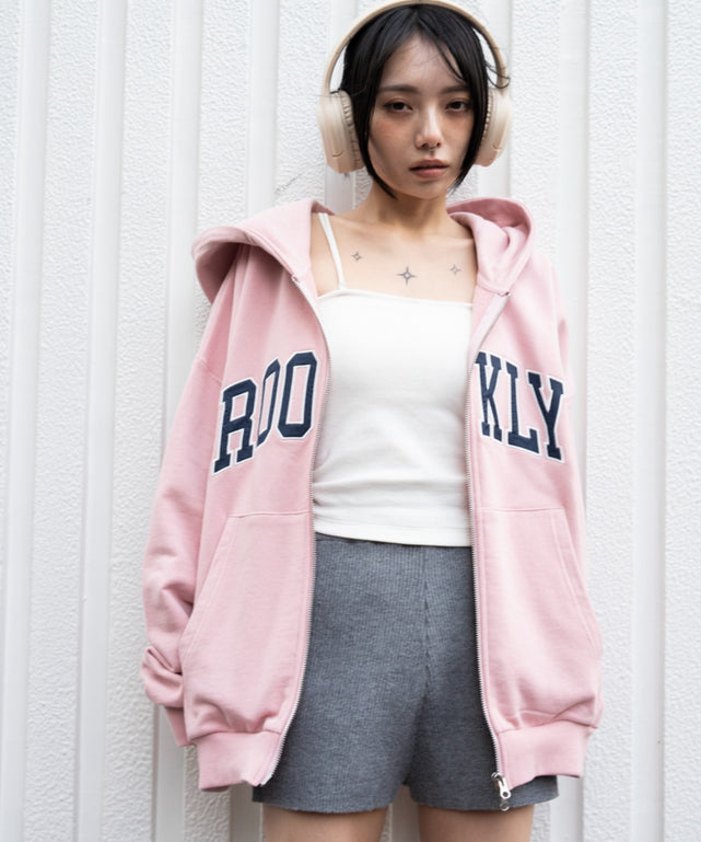 ピンク モデル：159cm F着用