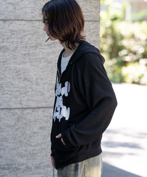 ブラック モデル：175cm L着用