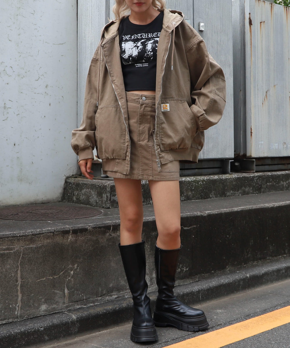 ベージュ　モデル：171cm F着用