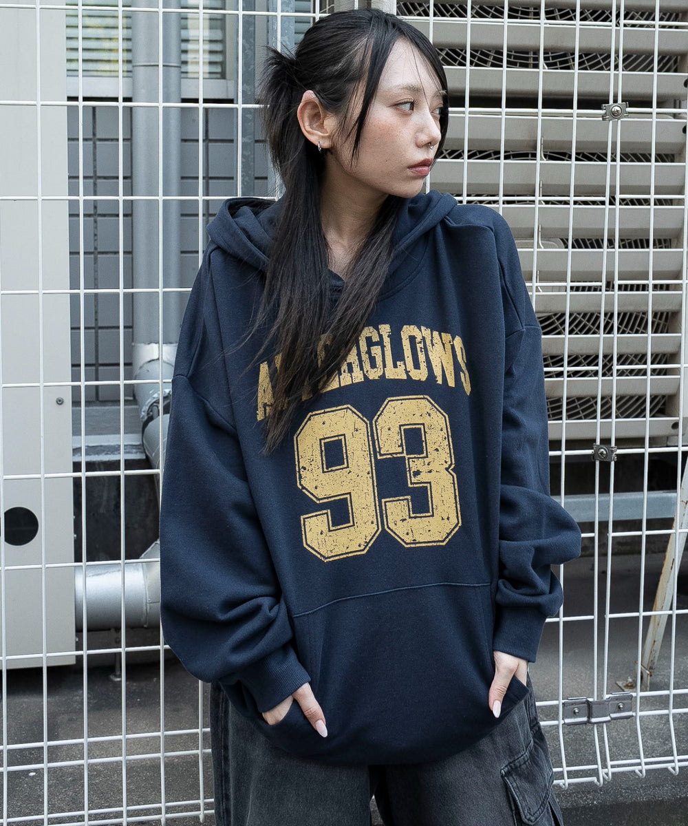 ネイビー　モデル：159cm F着用