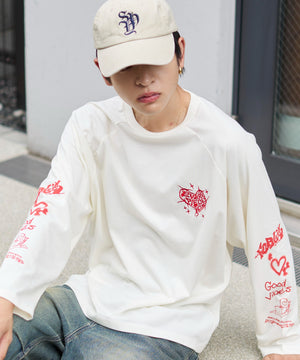 ホワイト モデル：180cm L着用