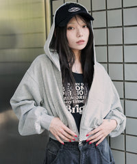 ショートZIPパーカー