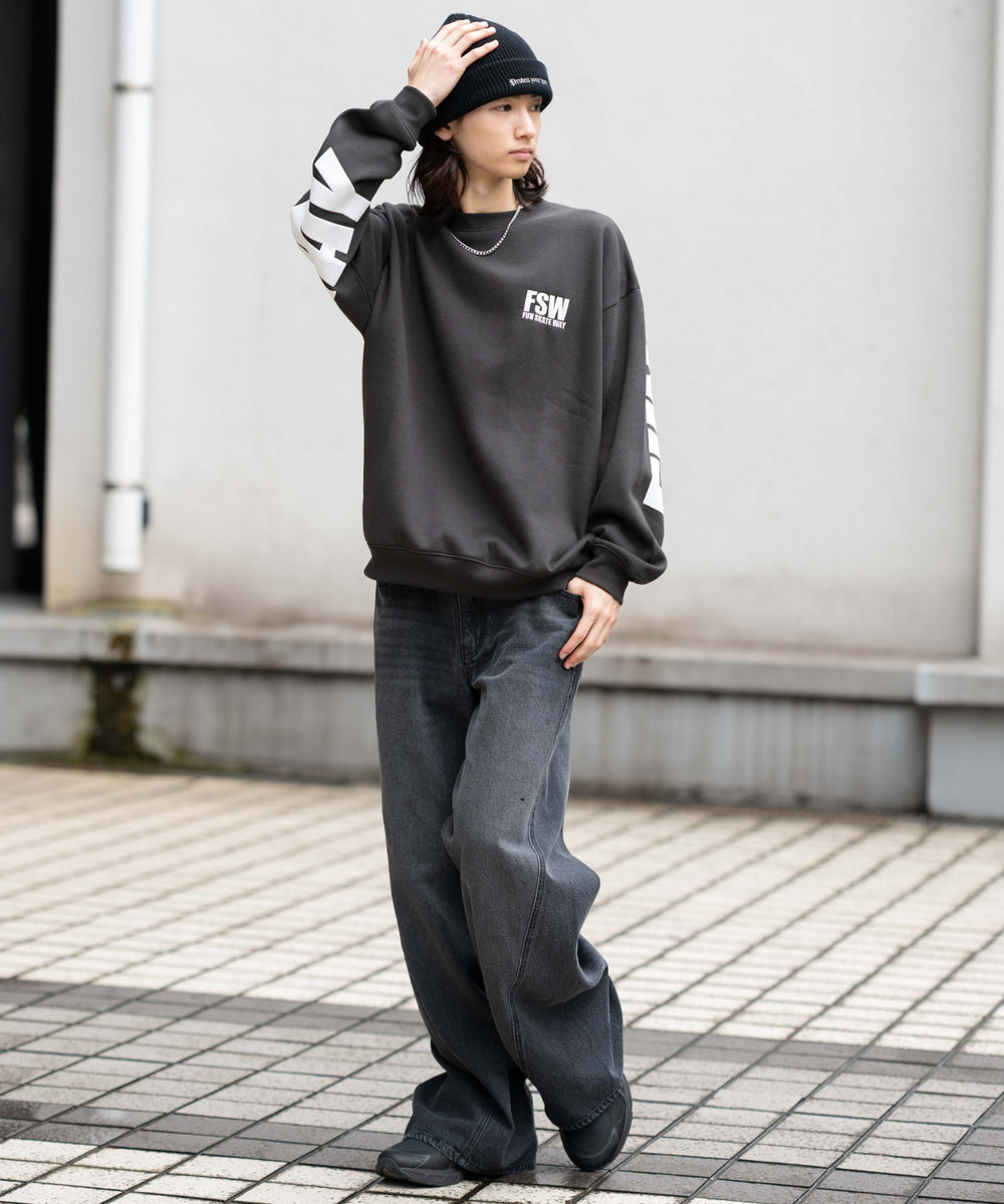 チャコール モデル：175cm L着用