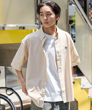 ベージュ モデル：178cm L着用
