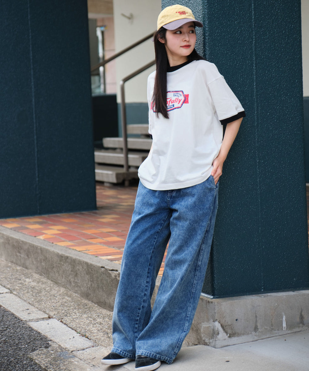 ホワイト モデル：160cm M着用