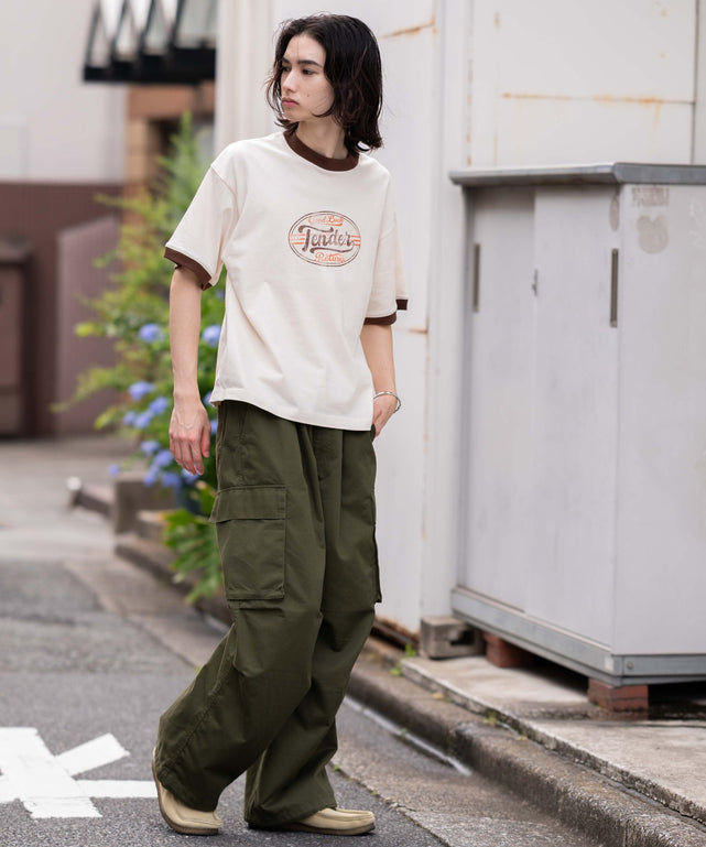 オフホワイト モデル：175cm L着用