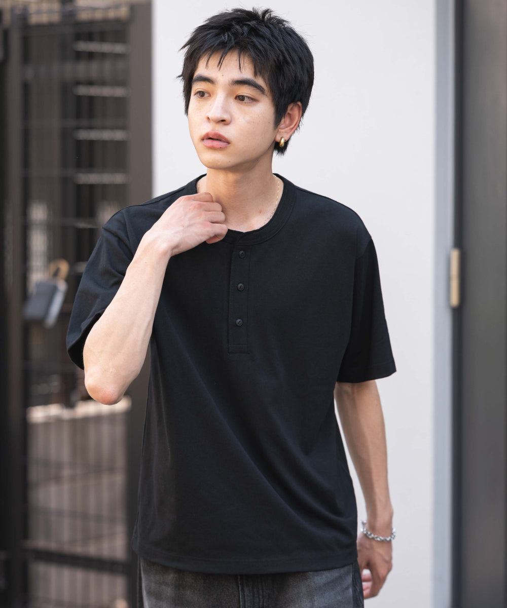 ブラック　モデル：180㎝　L着用