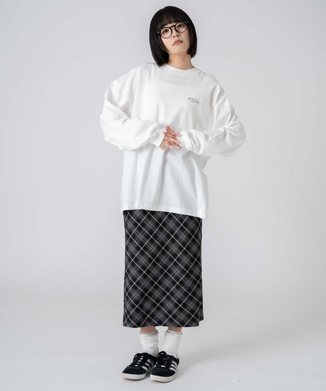 柄7 ホワイト モデル：168㎝　L着用