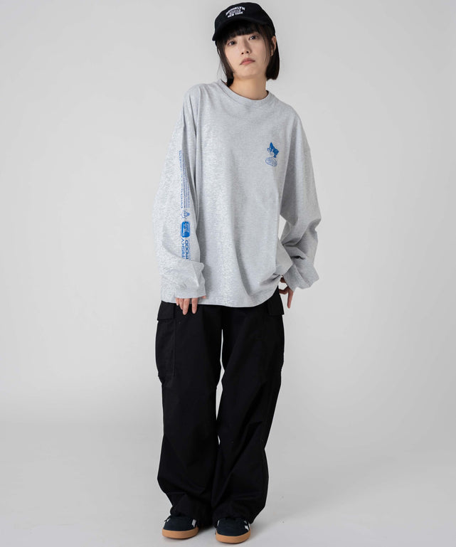 柄9 アッシュグレー モデル：168㎝　L着用