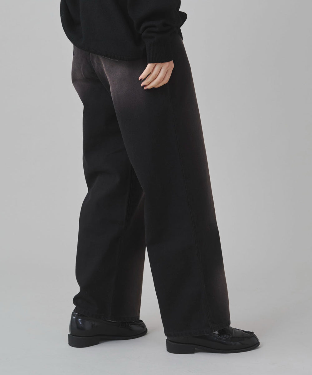 デニムブラックソノタ モデル：162cm S着用