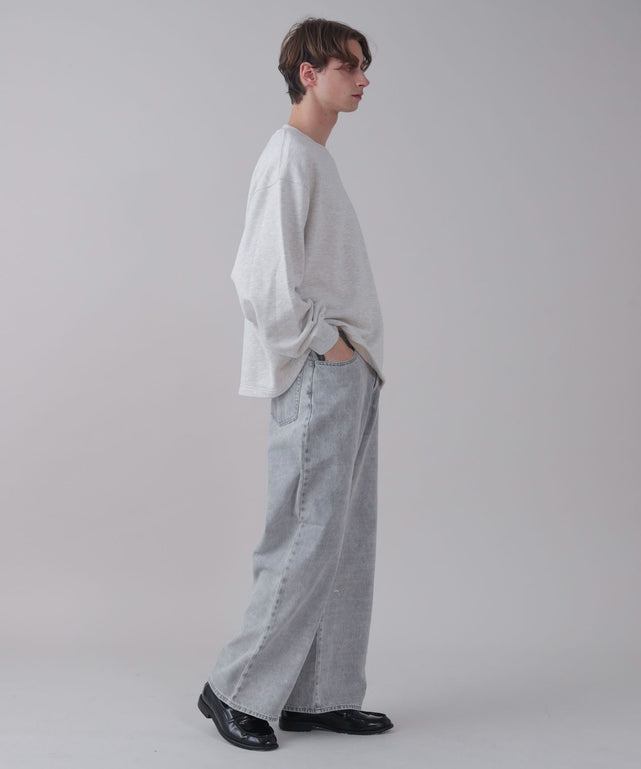 グレー モデル：178cm L着用