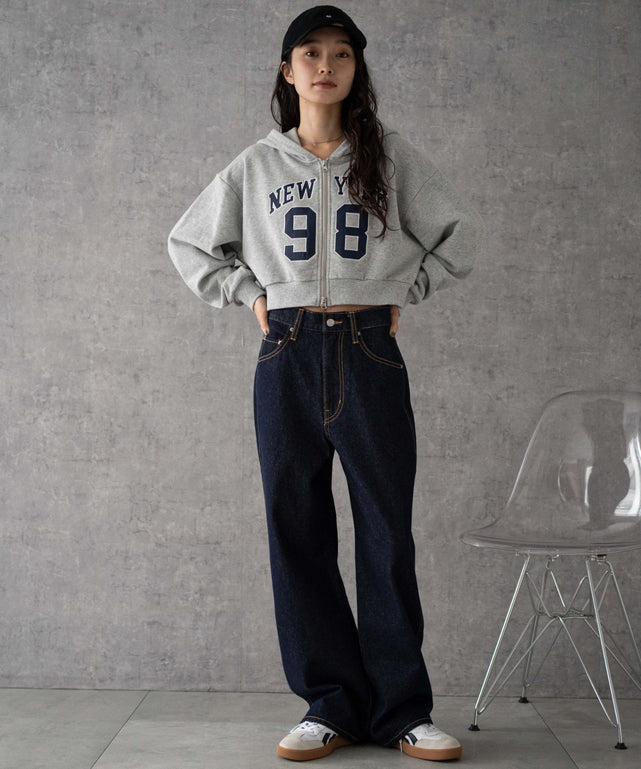 デニムインディゴ　モデル：161cm M着用