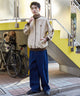 ベージュ　モデル:180cm L着用
