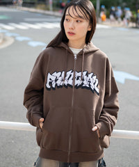ワッペンロゴZIPパーカー