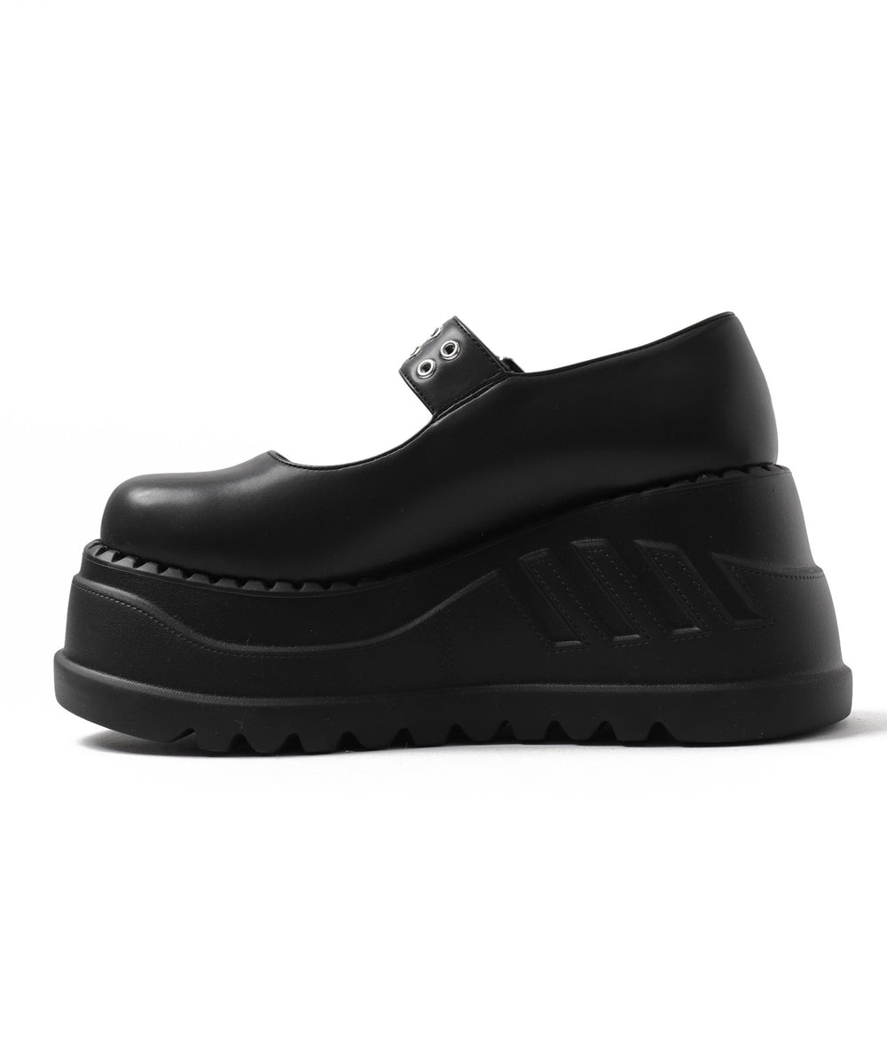 厚底ハトメワンストラップシューズ