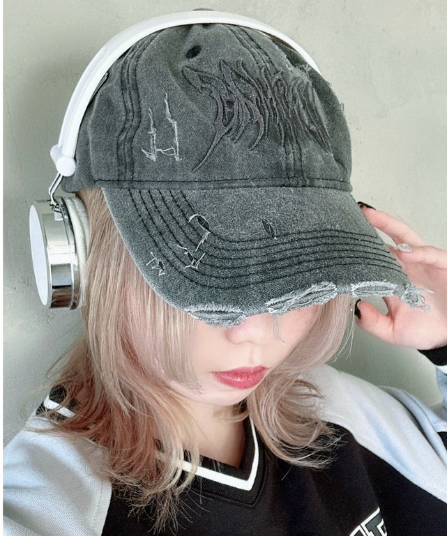 ブラック