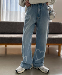 スプレーペイントストレートデニムパンツ