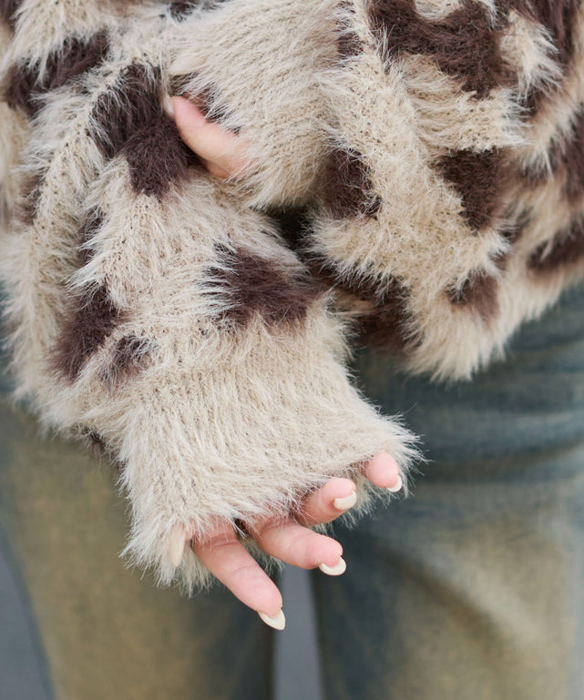 レオパードシャギーショートニット