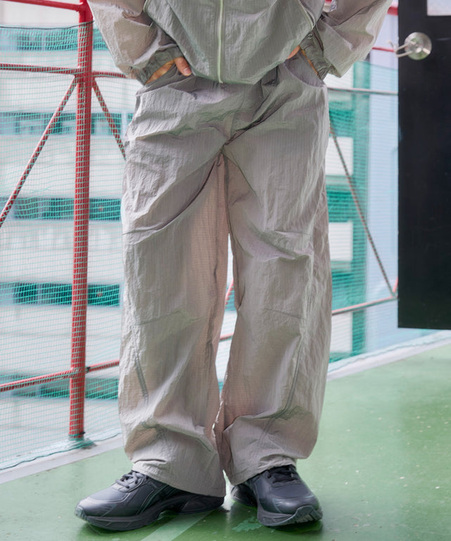 グレー モデル：175cm L着用