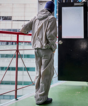 グレー モデル：175cm L着用