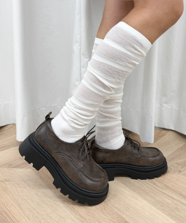 ホワイト