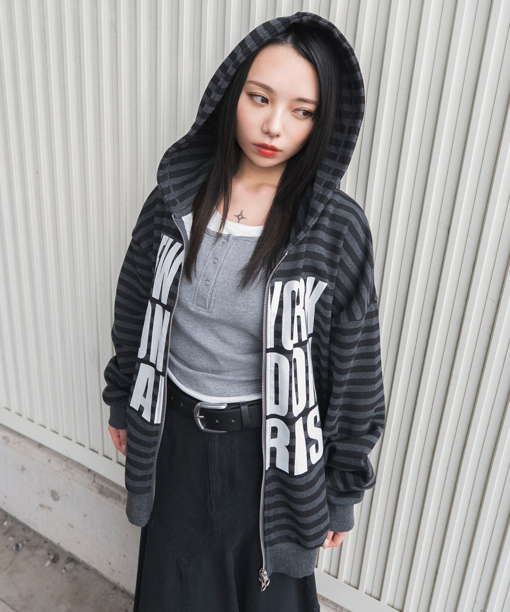 ネイビー　モデル：159cm F着用