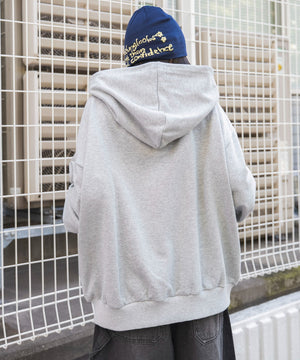 イエロー　モデル：159cm F着用