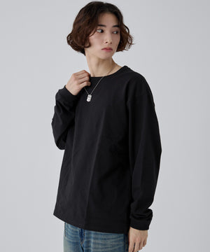 ブラック モデル：175cm L着用